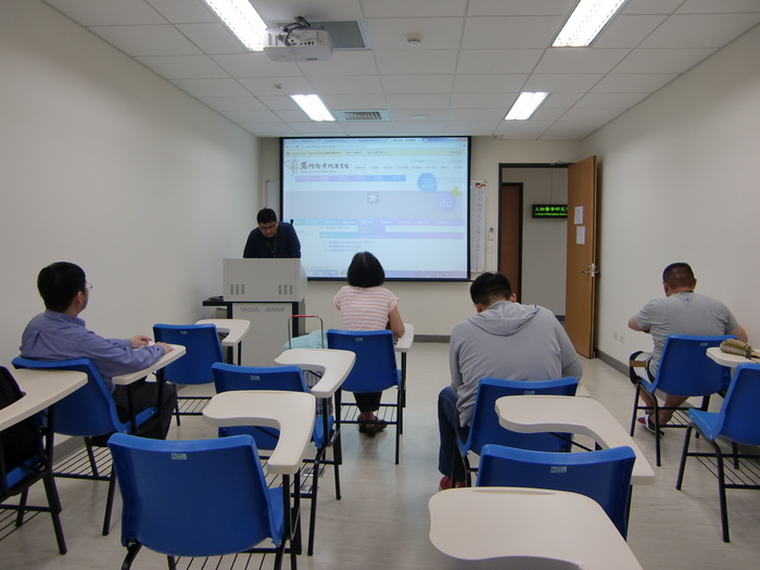 105 -05-03 博碩士論文系統說明會_生醫所 2(另開新視窗/jpg檔)圖片