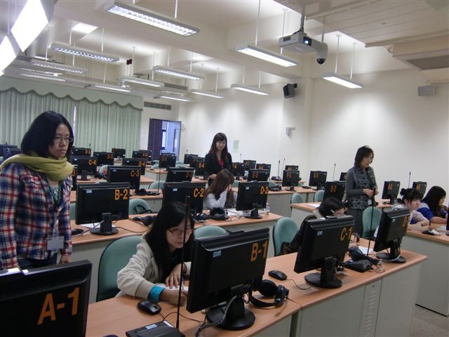 2012圖書館週 Nursing Consult - 醫謢電子資源有獎徵答(另開新視窗/jpg檔)圖片
