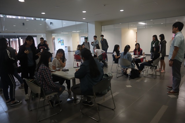 2019世界書香日 犯人在跳舞桌遊活動 6(另開新視窗/jpg檔)圖片