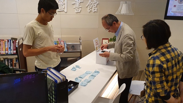 107學年度讀享生活：閱讀推廣系列活動(另開新視窗/jpg檔)圖片