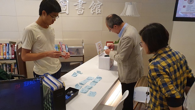 107學年度讀享生活：閱讀推廣系列活動(另開新視窗/jpg檔)圖片