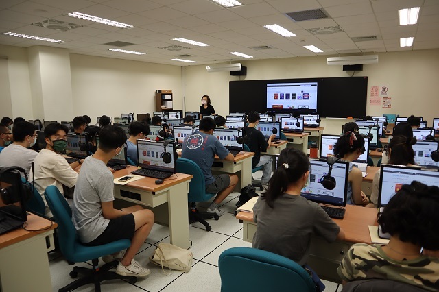 111-09-12 Access Medicine_醫學系四年級 2