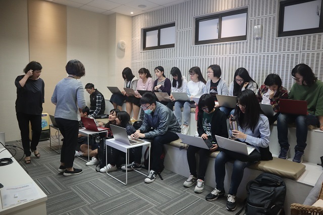 108-03-20 實證護理資訊檢索、Endnote_護理二_第三堂 1(另開新視窗/jpg檔)圖片