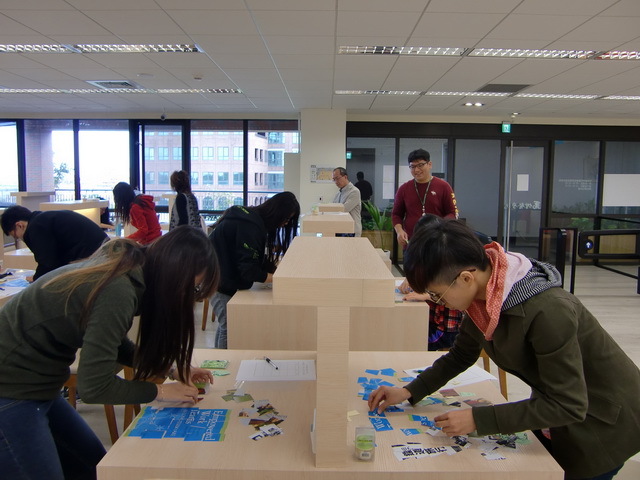 2014圖書館週海報 募集puzzle武林高手(另開新視窗/jpg檔)圖片