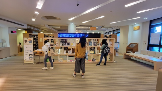 2021圖書館週 自然真奇妙-自然科普主題書展(另開新視窗/jpg檔)圖片