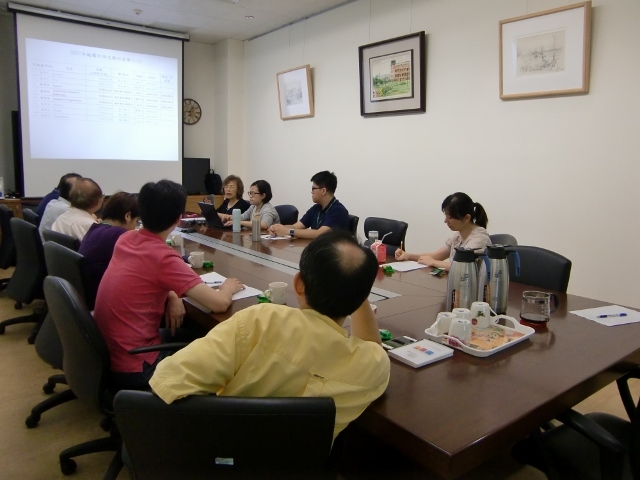 105學年度 第一次圖書諮詢委員會 10(另開新視窗/jpg檔)圖片