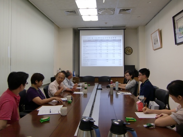 105學年度 第一次圖書諮詢委員會 37(另開新視窗/jpg檔)圖片