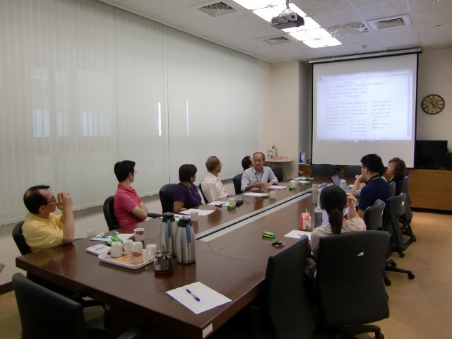 105學年度 第一次圖書諮詢委員會 39(另開新視窗/jpg檔)圖片