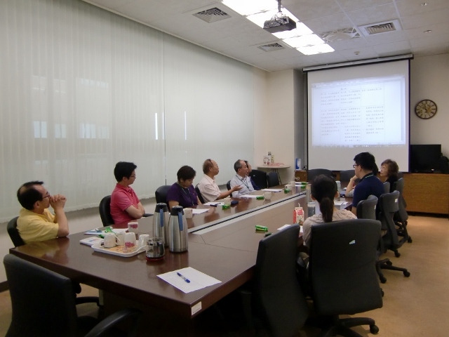 105學年度 第一次圖書諮詢委員會 40(另開新視窗/jpg檔)圖片