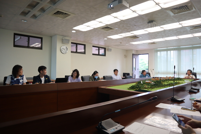 112學年度 第一次圖書諮詢委員會 7(另開新視窗/jpg檔)圖片