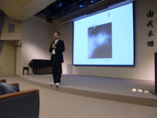 2013-12-04 演講活動-陳克華醫師【尋找生命的完整性】演講(另開新視窗/jpg檔)圖片