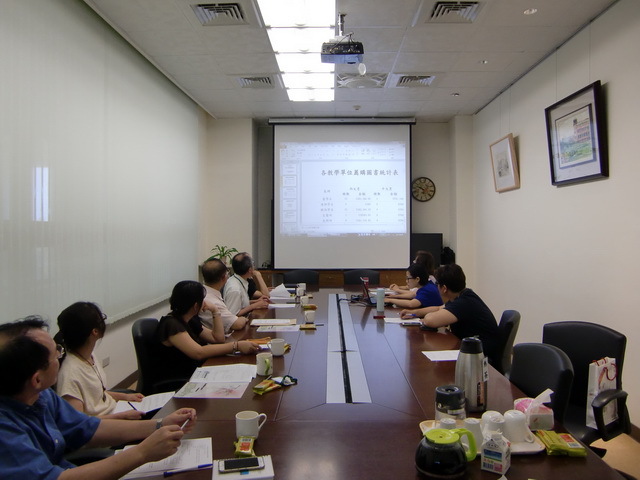 103學年度 第五次圖書諮詢委員會 6(另開新視窗/jpg檔)圖片