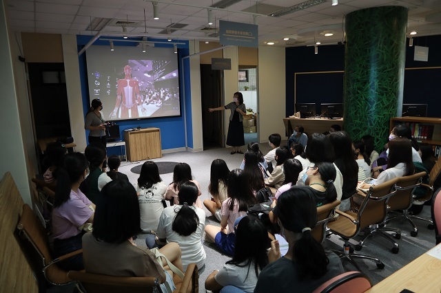 111聽語學系-新生圖書館導覽(另開新視窗/jpg檔)圖片