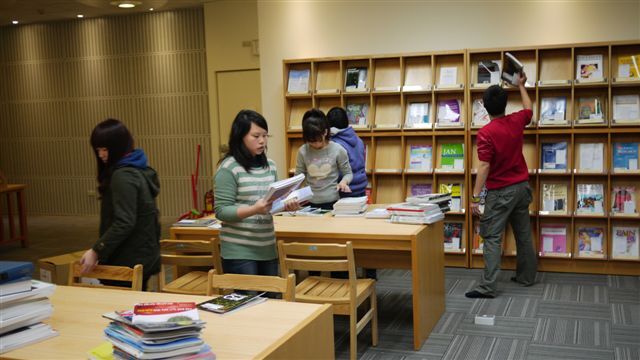 101學年下學期(另開新視窗/jpg檔)圖片