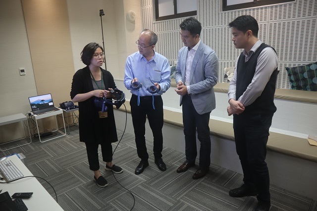 2019-10-30 聖約翰大學主任觀摩VR設備(另開新視窗/jpg檔)圖片
