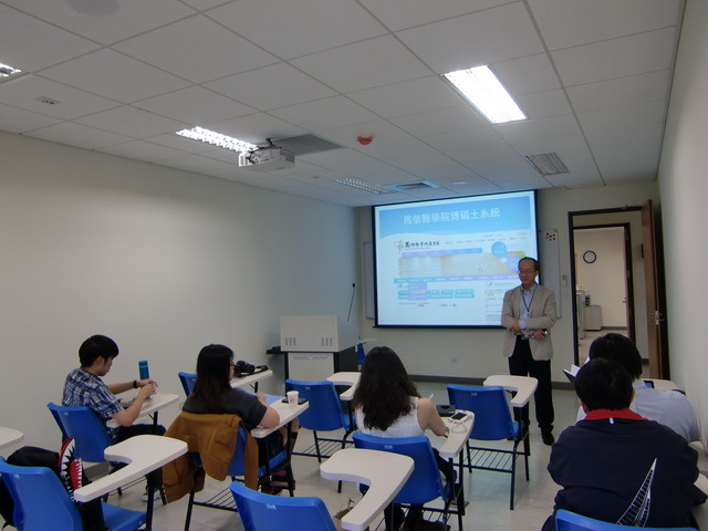 104-05-12 博碩士論文上傳說明會2(另開新視窗/jpg檔)圖片