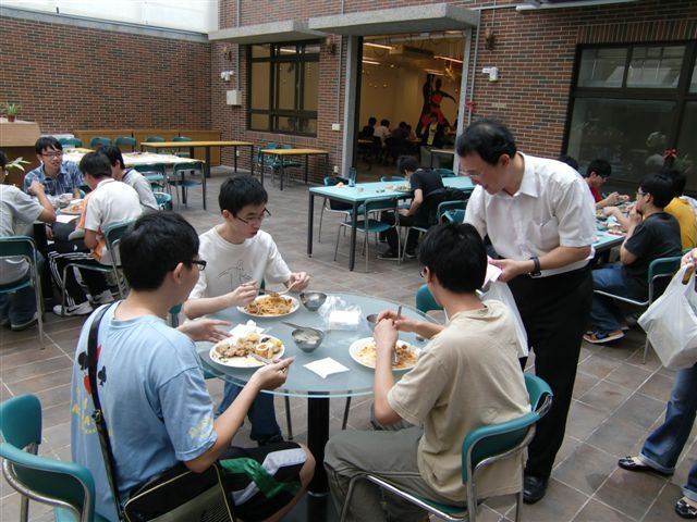 2012-05-08 感謝與感恩茶會(另開新視窗/jpg檔)圖片