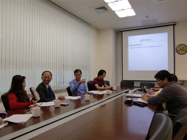 100學年度 第二次圖書諮詢委員會 9(另開新視窗/jpg檔)圖片