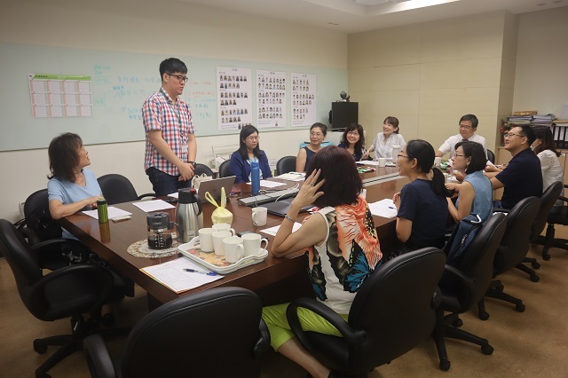 108學年度 第一次圖書諮詢委員會 4(另開新視窗/jpg檔)圖片
