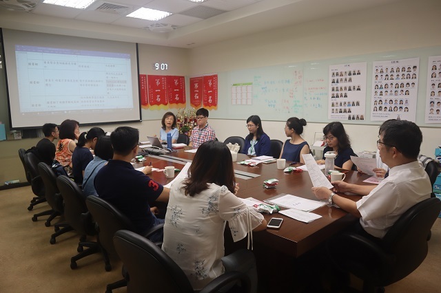 108學年度 第一次圖書諮詢委員會 13(另開新視窗/jpg檔)圖片