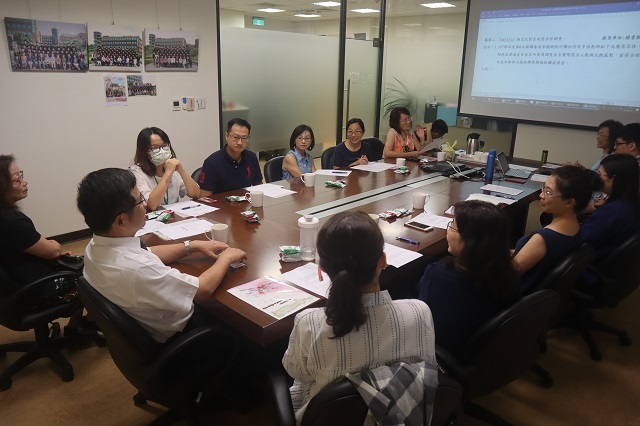 108學年度 第一次圖書諮詢委員會 46(另開新視窗/jpg檔)圖片