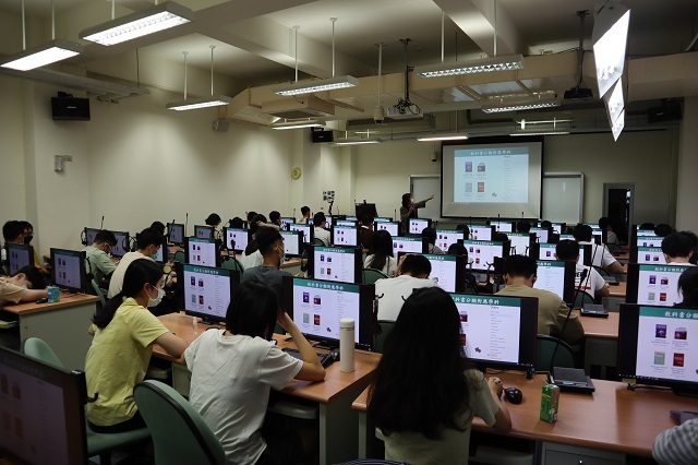 111-09-14 Health Library_醫學系三年級 6