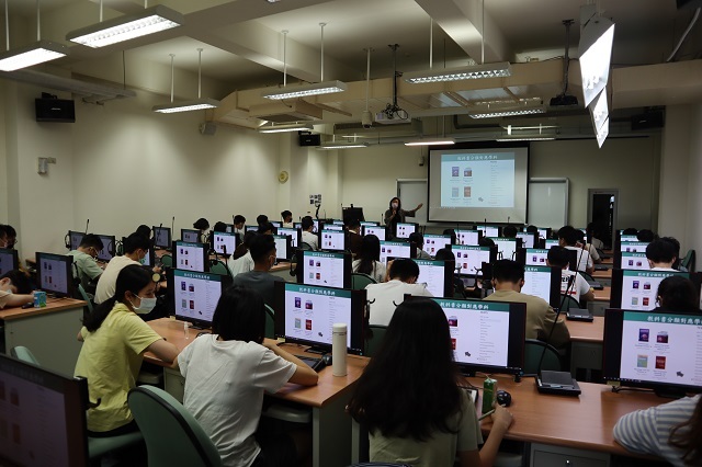111-09-14 Health Library_醫學系三年級 8