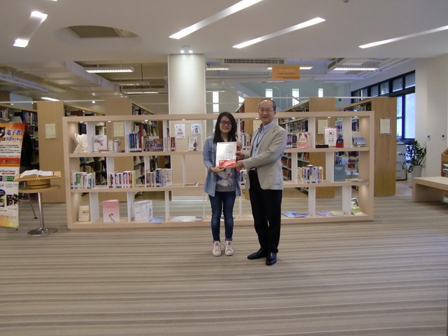 2015世界書香日頒獎 1(另開新視窗/jpg檔)圖片