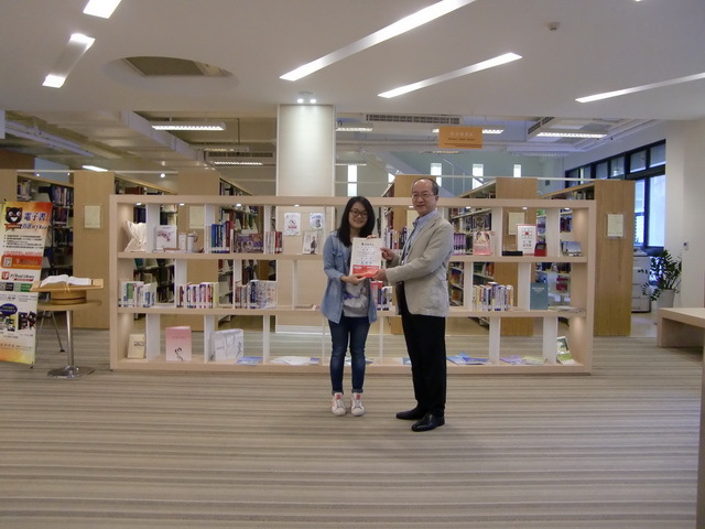 2015世界書香日頒獎 5(另開新視窗/jpg檔)圖片