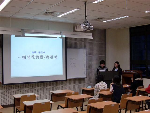 2011世界書香日 書香之夜 - 為愛朗讀 5(另開新視窗/jpg檔)圖片