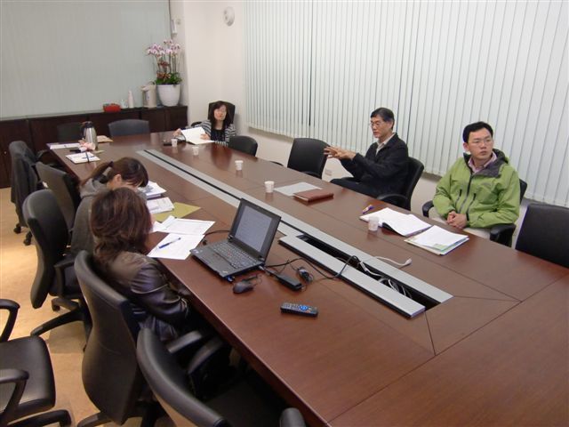 99學年度 第四次圖書諮詢委員會 4(另開新視窗/jpg檔)圖片