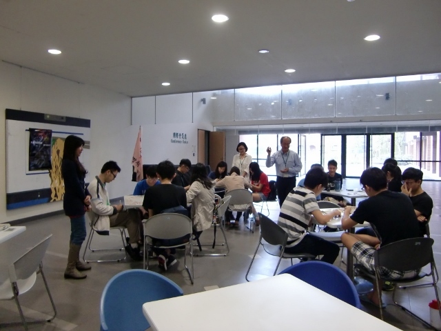 2016世界書香日 妙探尋兇桌遊活動 1(另開新視窗/jpg檔)圖片