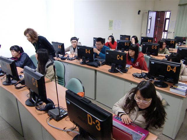 103-03-19 Nursing Consult_護理學系二5(另開新視窗/jpg檔)圖片