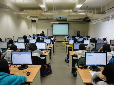 102學年度電子資源推廣利用課程圖片
