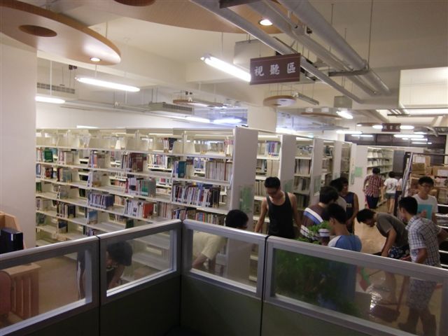 101學年度下學期-協助救災(另開新視窗/jpg檔)圖片