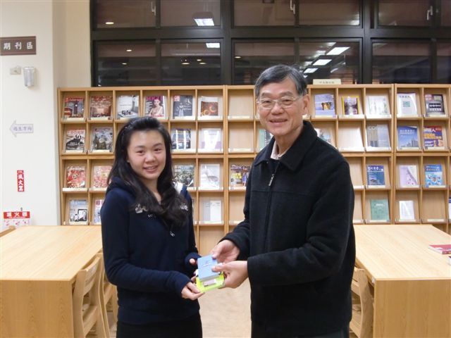 2011圖書館週頒獎(另開新視窗/jpg檔)圖片