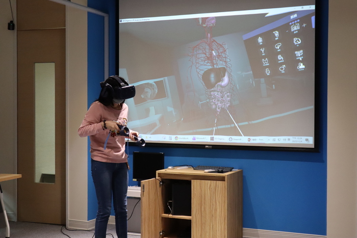 解剖 4(另開新視窗/jpg檔)圖片