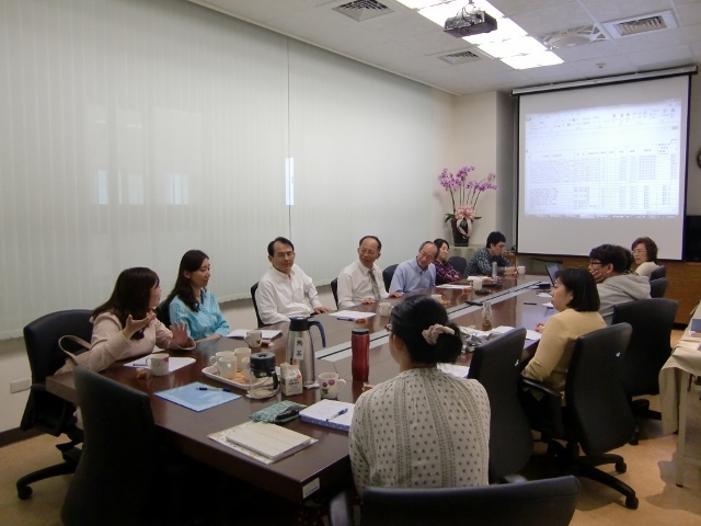 104學年度 第二次圖書諮詢委員會 48(另開新視窗/jpg檔)圖片