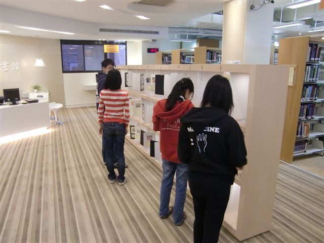 2013世界書香日 藏書票展覽 12(另開新視窗/jpg檔)圖片