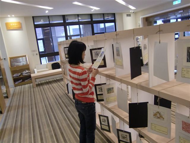 2013世界書香日 藏書票展覽 14(另開新視窗/jpg檔)圖片