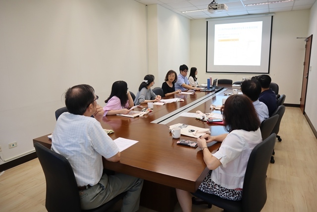 109學年度 第一次圖書諮詢委員會 4(另開新視窗/jpg檔)圖片