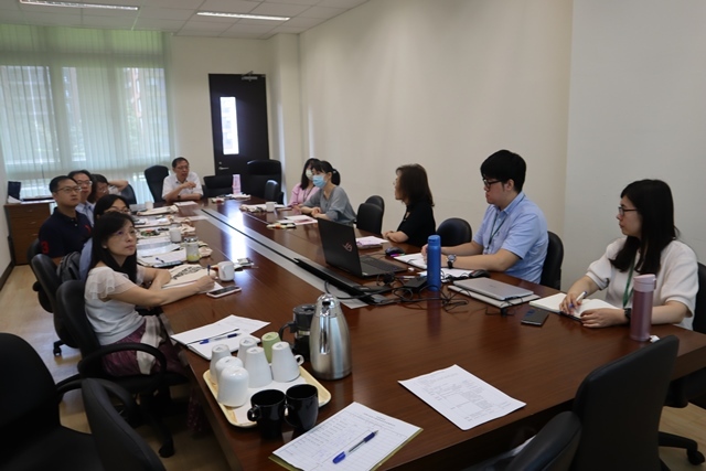 109學年度 第一次圖書諮詢委員會 12(另開新視窗/jpg檔)圖片