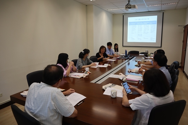 109學年度 第一次圖書諮詢委員會 19(另開新視窗/jpg檔)圖片