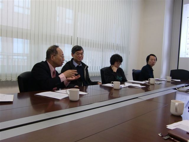 100學年度 第三次圖書諮詢委員會 2(另開新視窗/jpg檔)圖片