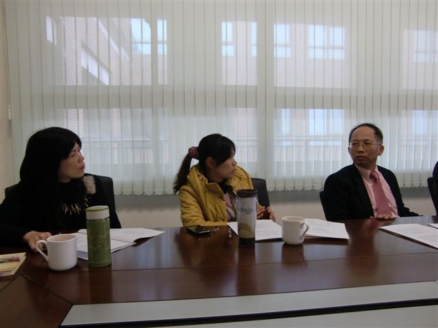 100學年度 第三次圖書諮詢委員會 4(另開新視窗/jpg檔)圖片