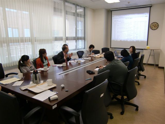 100學年度 第五次圖書諮詢委員會 14(另開新視窗/jpg檔)圖片
