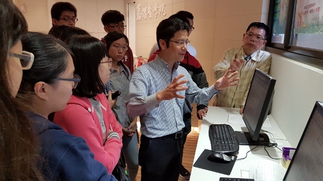105-11-01 聽語系_Uptodate 8