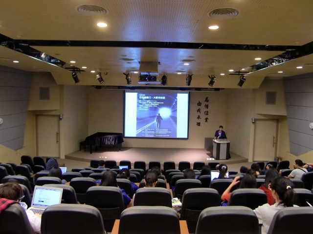 2015圖書館週 推理與醫學演講(另開新視窗/jpg檔)圖片