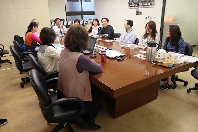 107學年度 第二次圖書諮詢委員會 14(另開新視窗/jpg檔)圖片