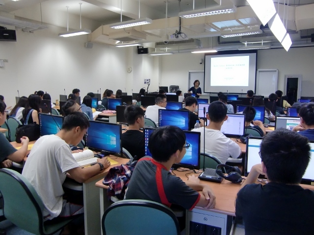 106-09-11 Health Library_醫學系三 2